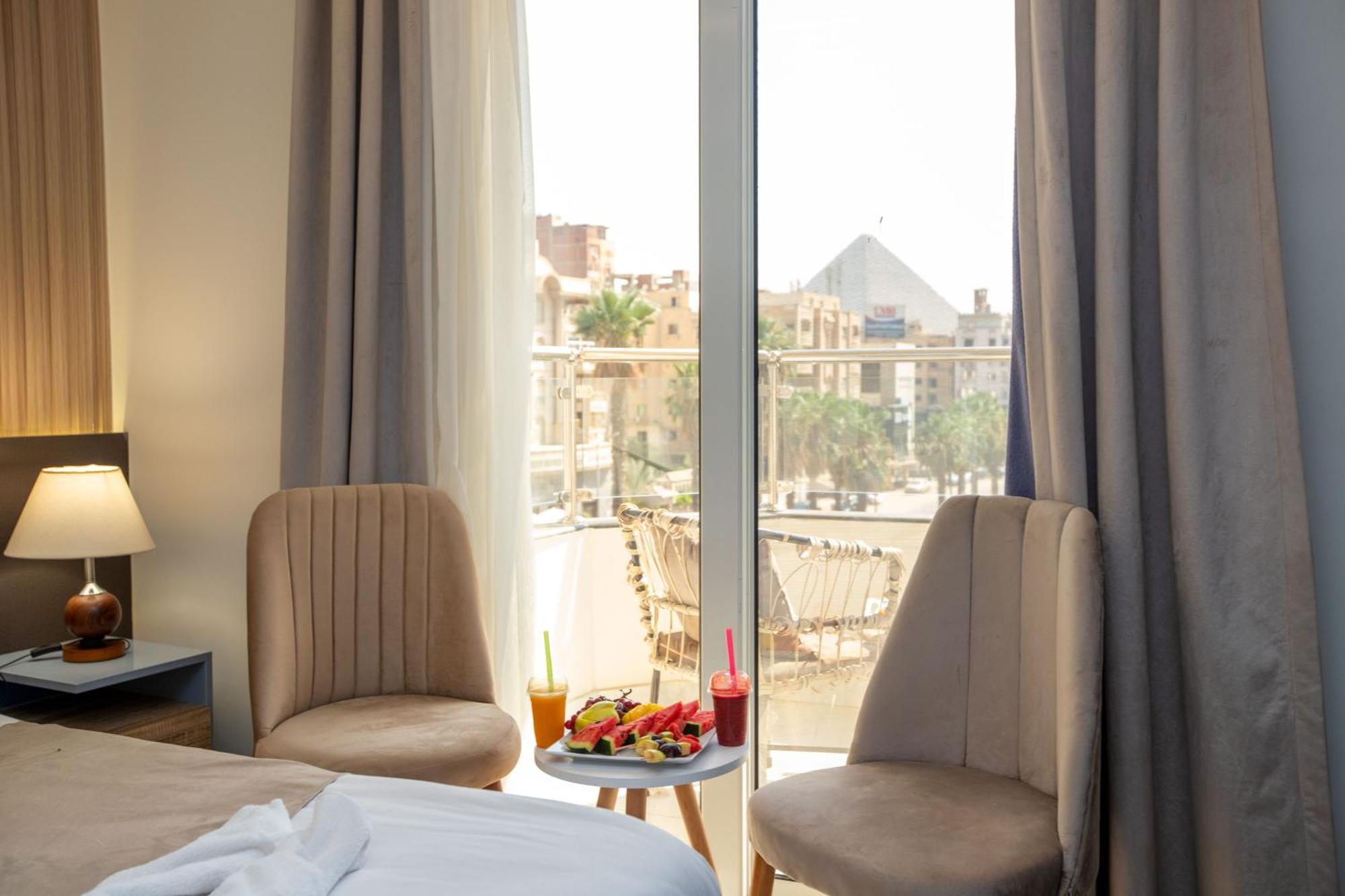 Khattab Pyramids View Hotel Kafret el-Gabal Exteriör bild